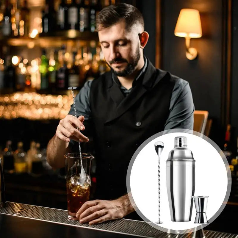 Bar Shaker for Bartending Cocktail Mixer Drink Shaker Professional Stainless Steel Bar Tool for Bartending Professional Bar