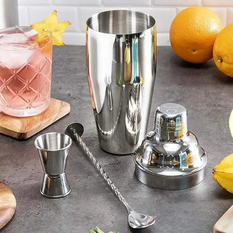 Bar Shaker for Bartending Cocktail Mixer Drink Shaker Professional Stainless Steel Bar Tool for Bartending Professional Bar