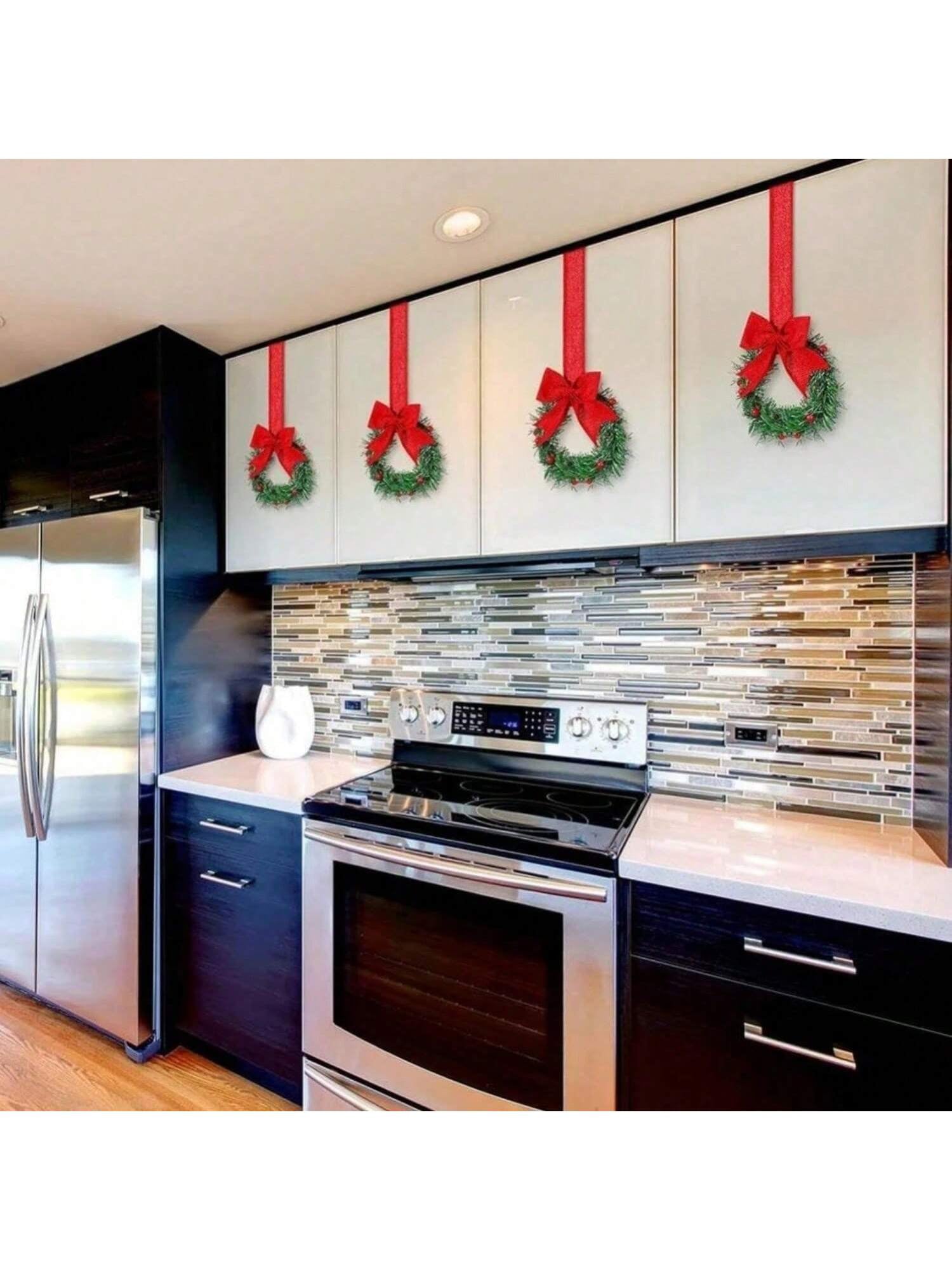 Small Christmas Wreaths,Christmas Kitchen Cabinet Wreaths Wirh Red Berries, Mini Christmas Wreaths for Centerpiece Front Door Decor,Christmas Decorations,Living Room Decorations,Office Decorations