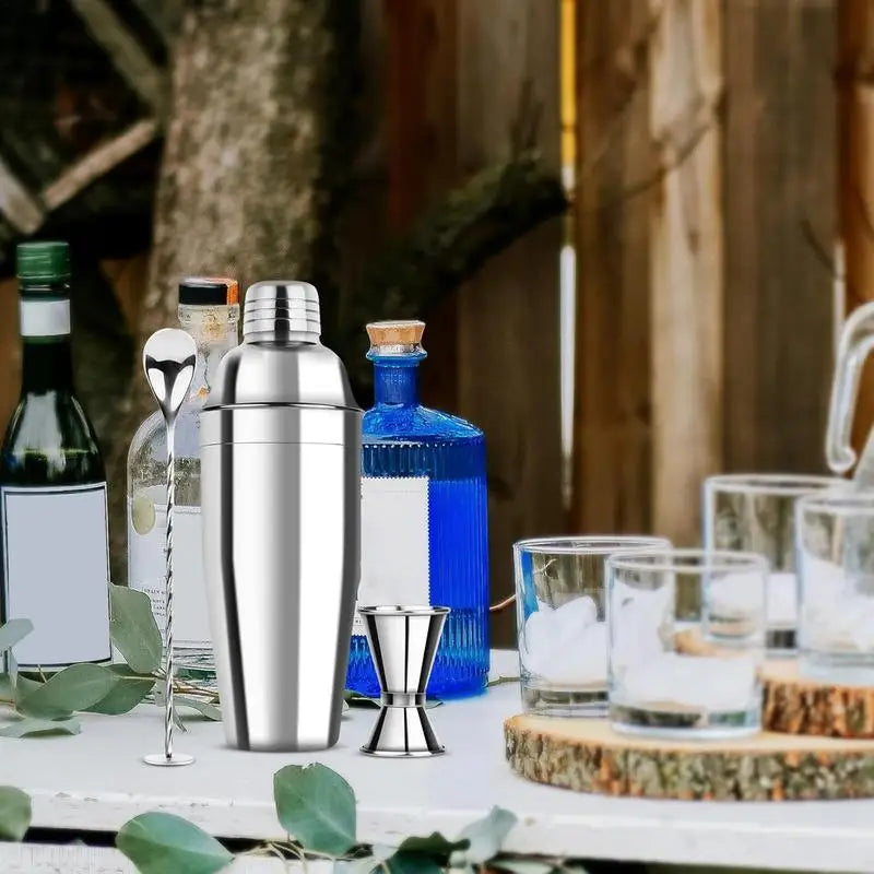 Bar Shaker for Bartending Cocktail Mixer Drink Shaker Professional Stainless Steel Bar Tool for Bartending Professional Bar